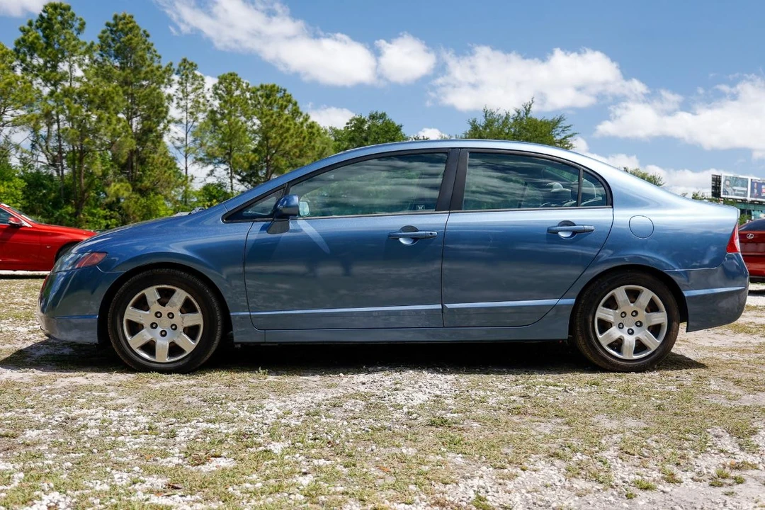 2007 Honda Civic 8th Gen - Image 3 of 21