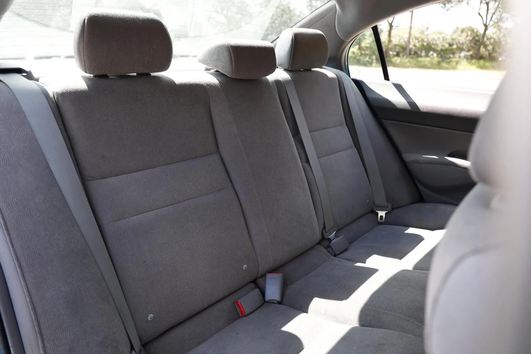 2007 Honda Civic 8th Gen - Image 14 of 31