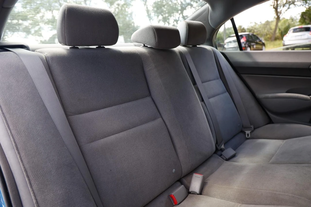2007 Honda Civic 8th Gen - Image 14 of 21