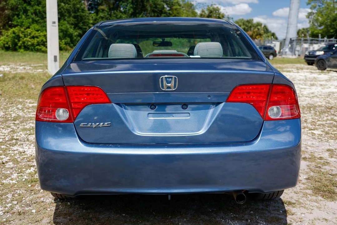 2007 Honda Civic 8th Gen - Image 9 of 21
