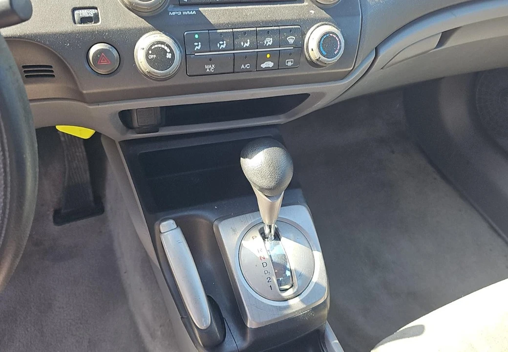 2007 Honda Civic 8th Gen - Image 12 of 15