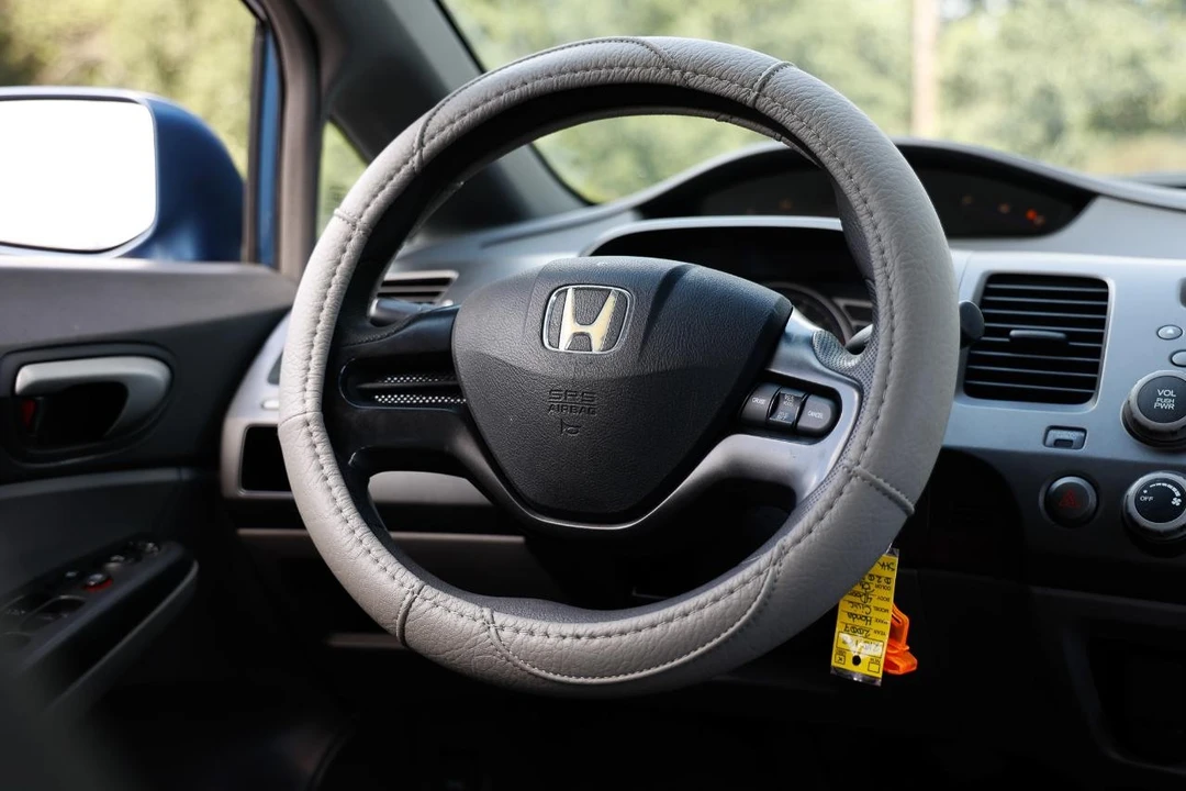 2007 Honda Civic 8th Gen - Image 25 of 31