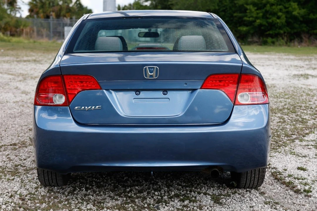 2007 Honda Civic 8th Gen - Image 7 of 31