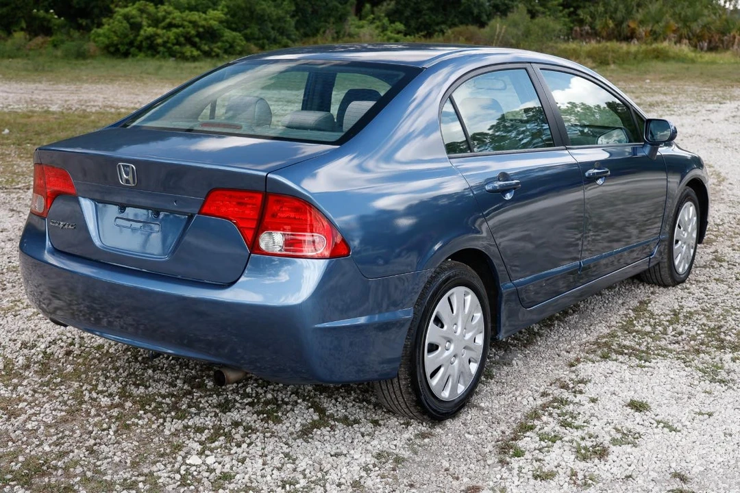 2007 Honda Civic 8th Gen - Image 11 of 31