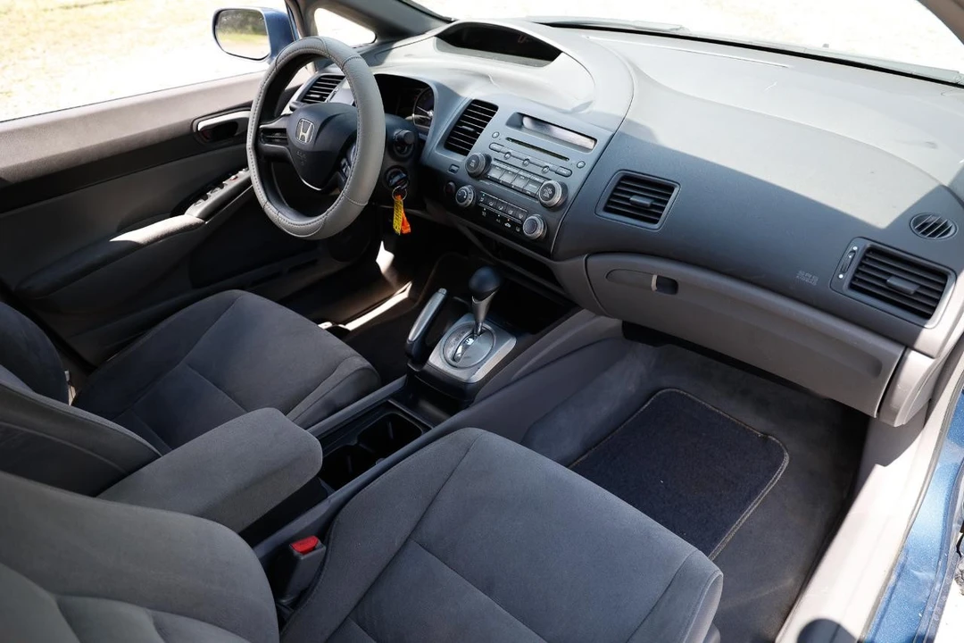 2007 Honda Civic 8th Gen - Image 18 of 31