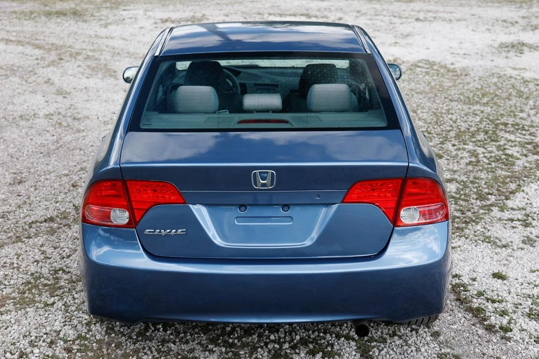 2007 Honda Civic 8th Gen - Image 9 of 31