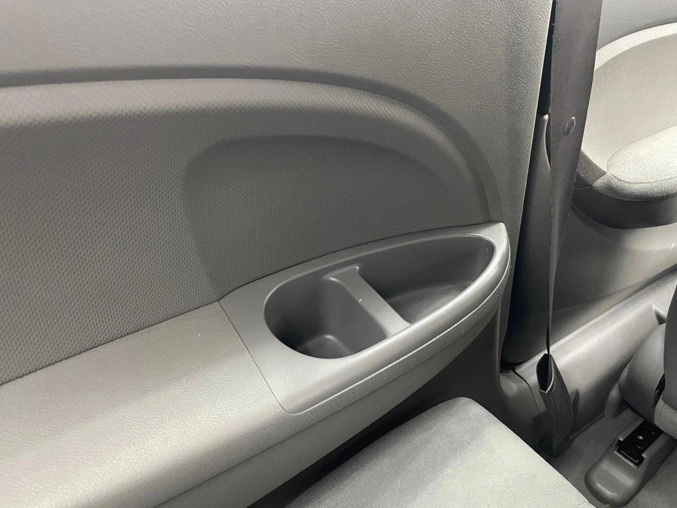 2007 Honda Civic 8th Gen - Image 15 of 21