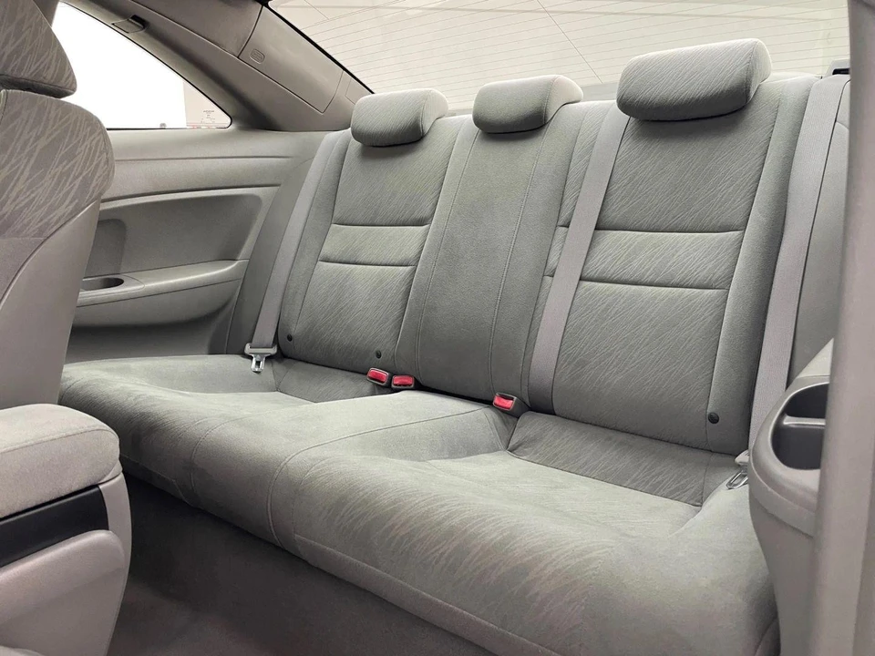 2007 Honda Civic 8th Gen - Image 14 of 21