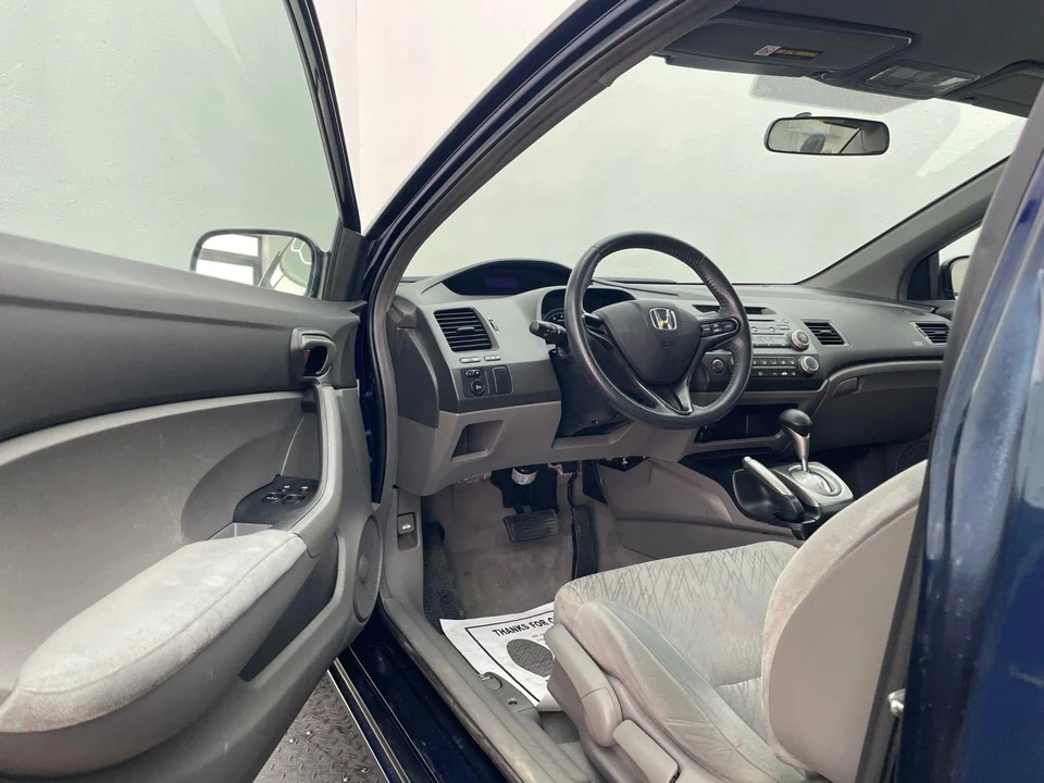 2007 Honda Civic 8th Gen - Image 10 of 21