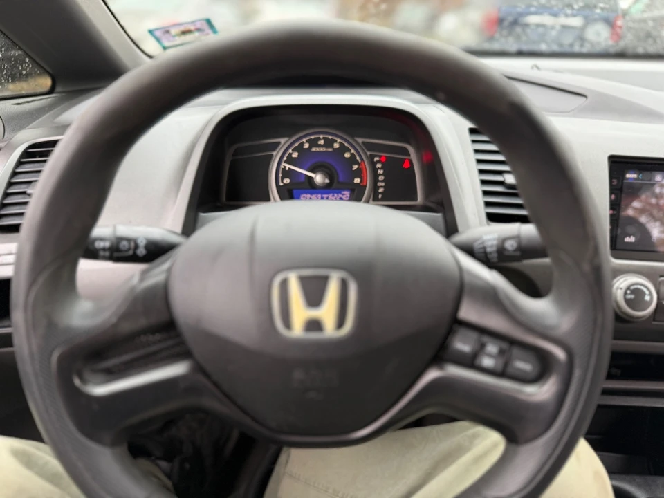 2007 Honda Civic 8th Gen - Image 10 of 19