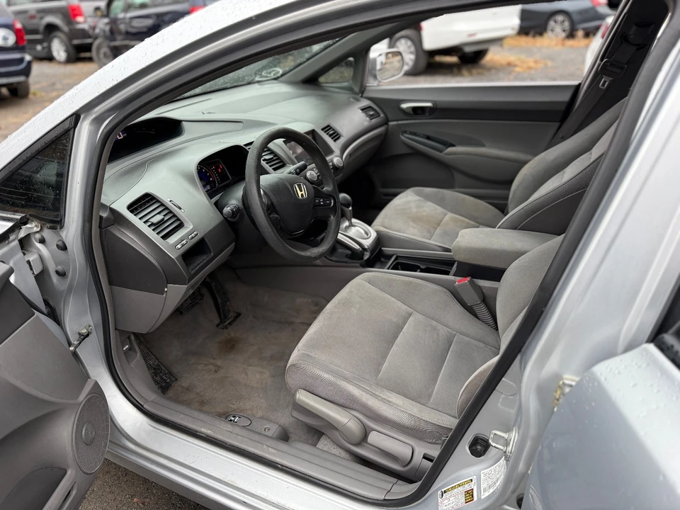 2007 Honda Civic 8th Gen - Image 8 of 19