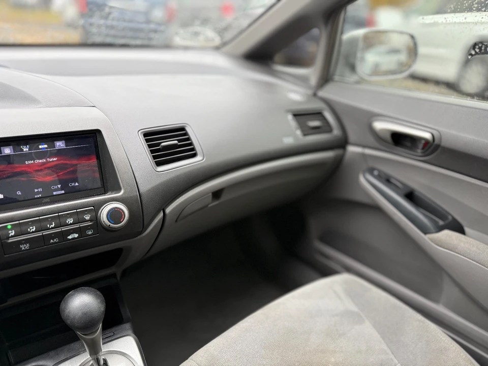 2007 Honda Civic 8th Gen - Image 14 of 19