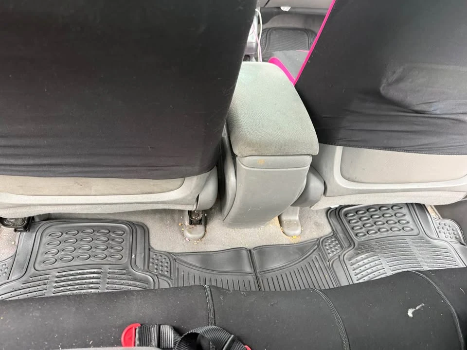 2007 Honda Civic 8th Gen - Image 16 of 20