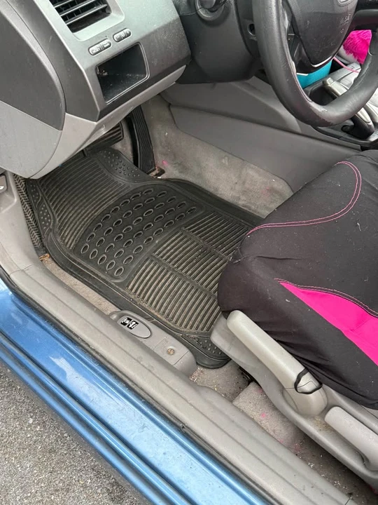 2007 Honda Civic 8th Gen - Image 17 of 20