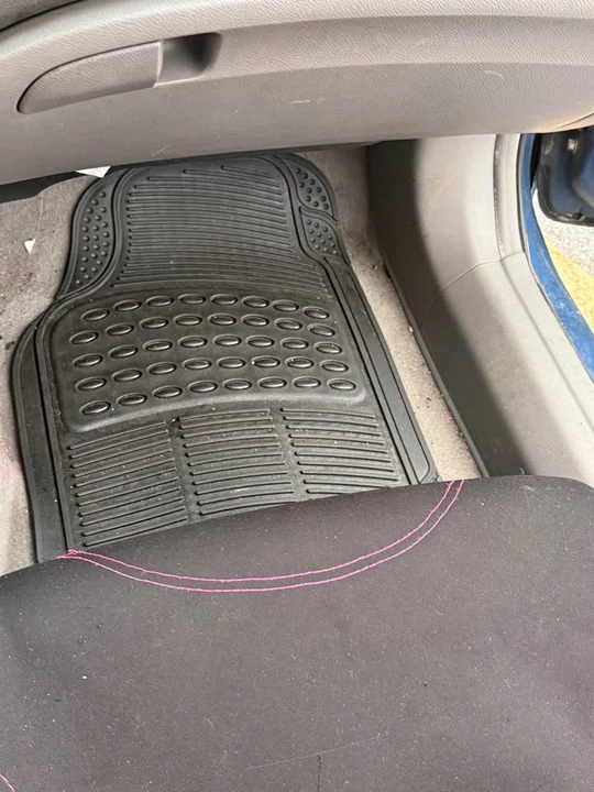 2007 Honda Civic 8th Gen - Image 18 of 20