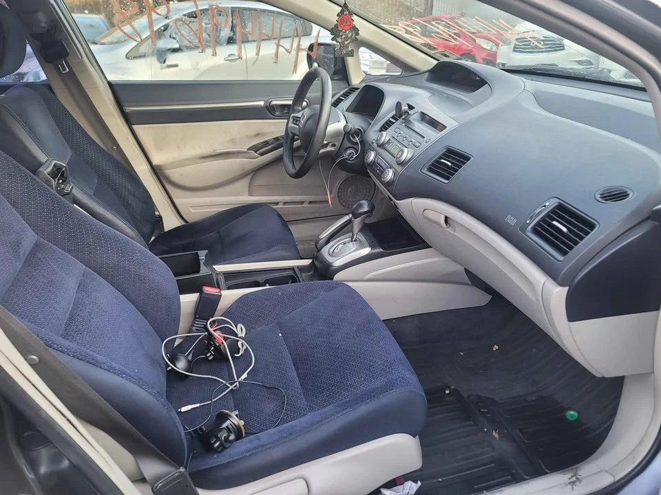 2007 Honda Civic 8th Gen - Image 8 of 9