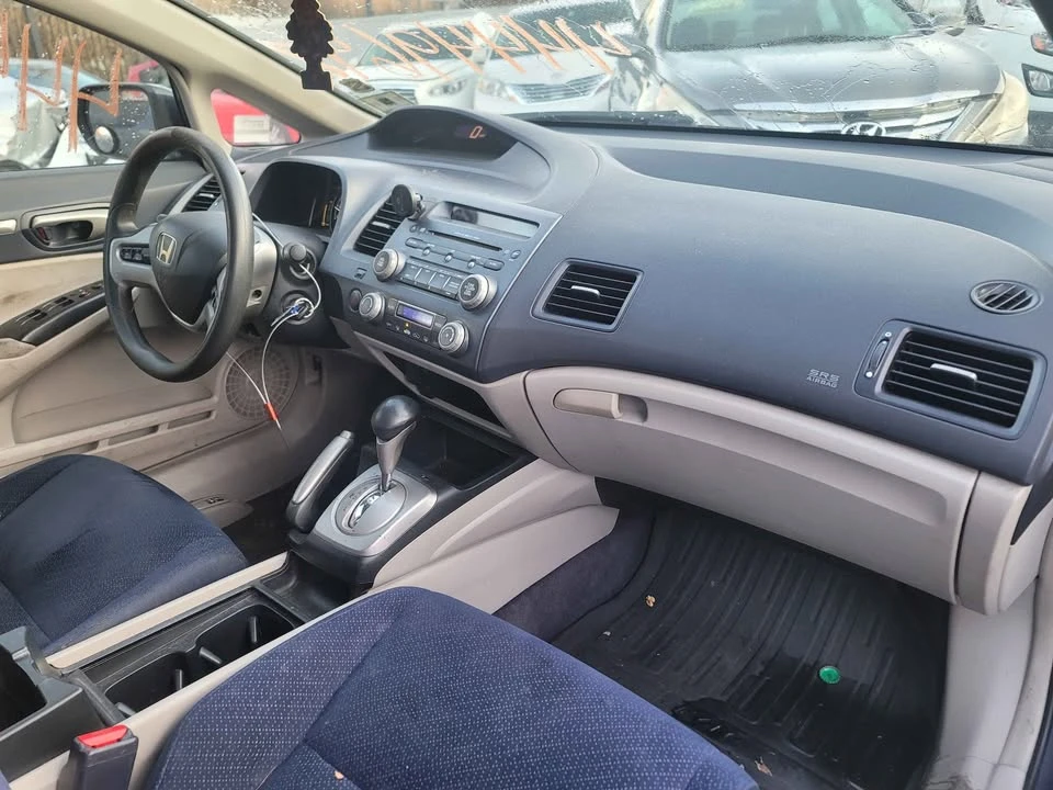 2007 Honda Civic 8th Gen - Image 7 of 9