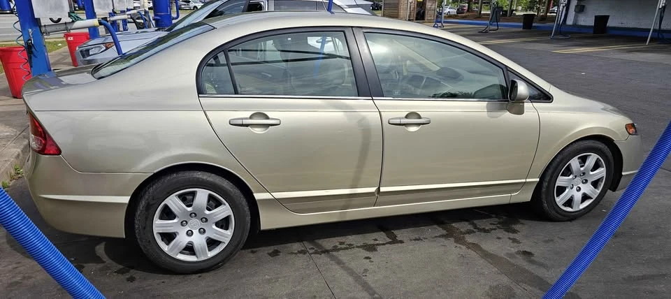 2007 Honda Civic 8th Gen - Image 3 of 10