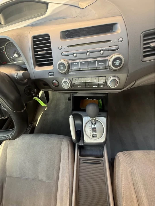 2007 Honda Civic 8th Gen - Image 12 of 16