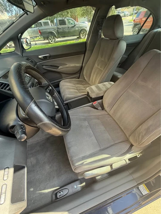 2007 Honda Civic 8th Gen - Image 7 of 16
