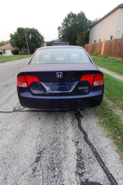 2007 Honda Civic 8th Gen - Image 3 of 16