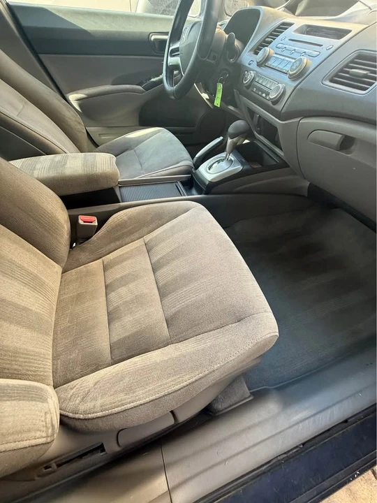 2007 Honda Civic 8th Gen - Image 10 of 16