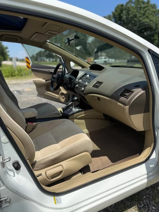 2007 Honda Civic 8th Gen - Image 11 of 15