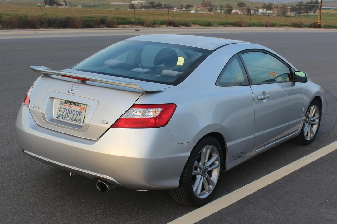 2007 Honda Civic Si 8th Gen - Image 3 of 4