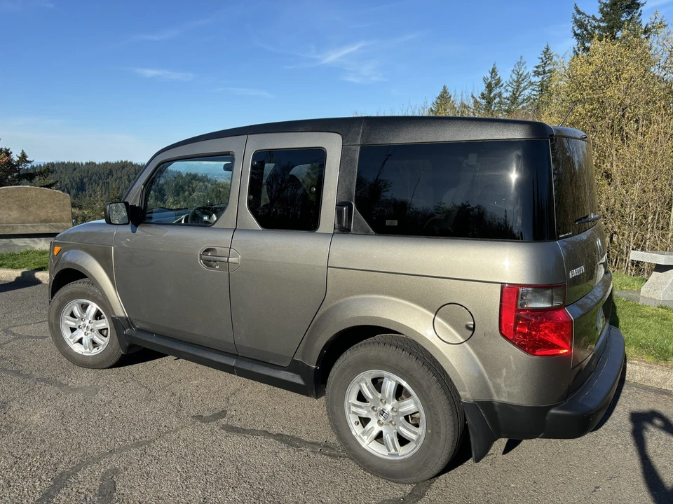 2007 Honda Element - Image 12 of 31