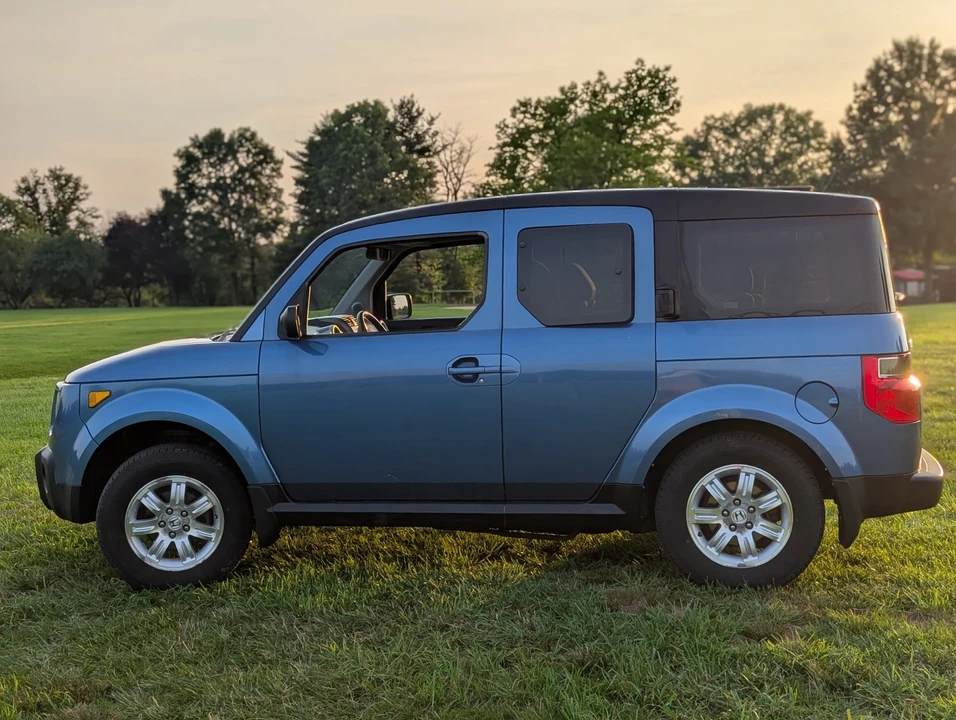 2007 Honda Element - Image 5 of 31