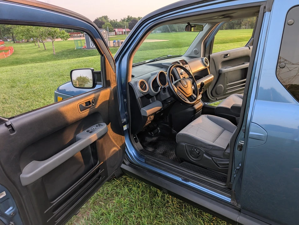 2007 Honda Element - Image 29 of 31