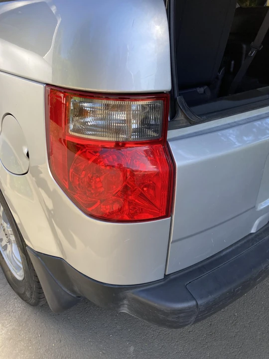 2007 Honda Element - Image 17 of 31