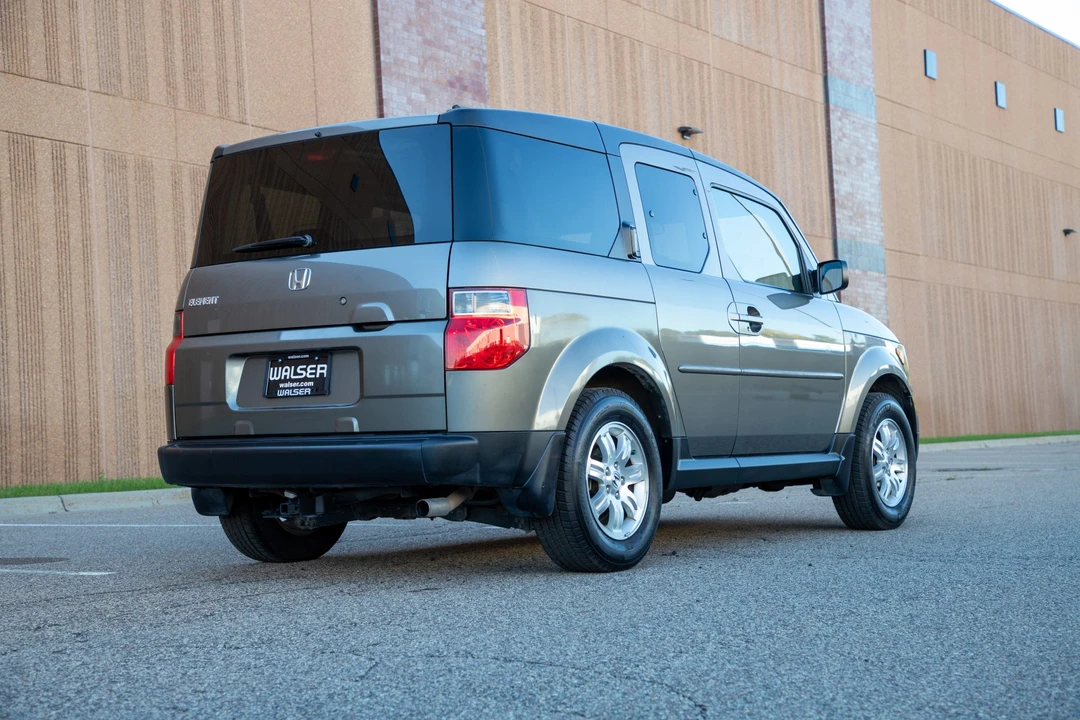 2007 Honda Element - Image 28 of 31