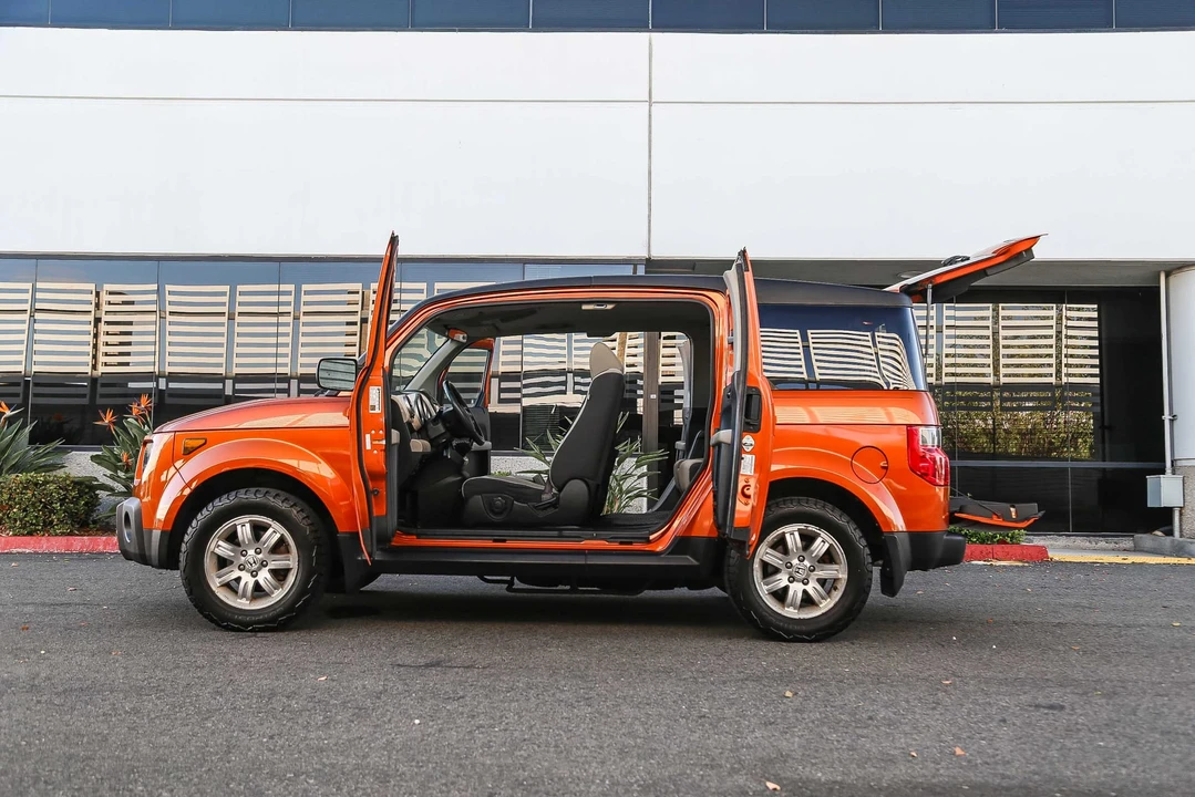 2007 Honda Element - Image 30 of 31