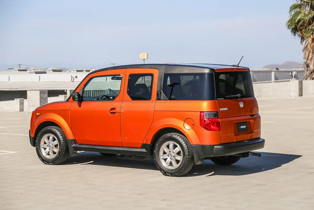 2007 Honda Element - Image 27 of 31