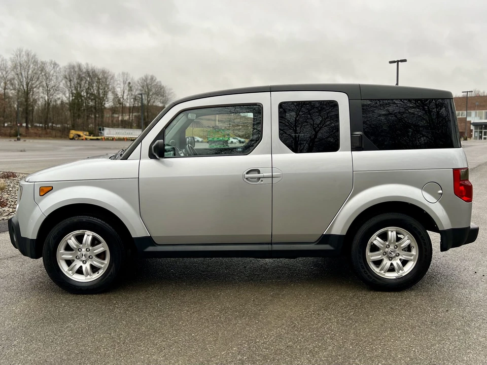 2007 Honda Element - Image 6 of 31