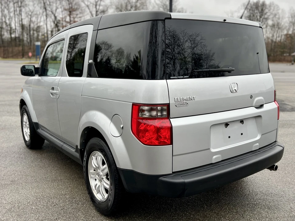 2007 Honda Element - Image 8 of 31