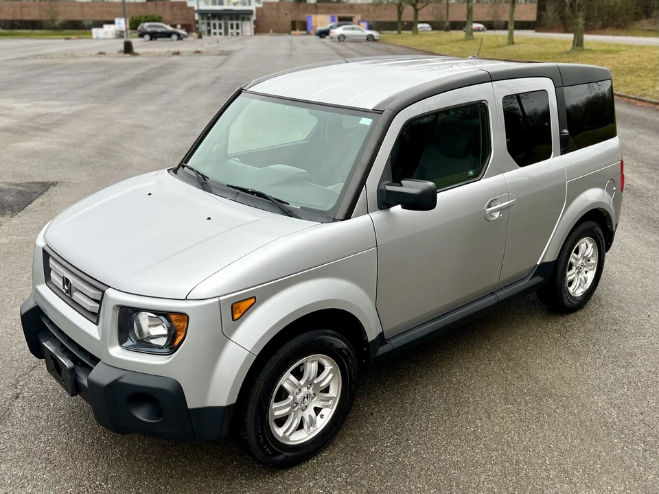 2007 Honda Element - Image 17 of 31