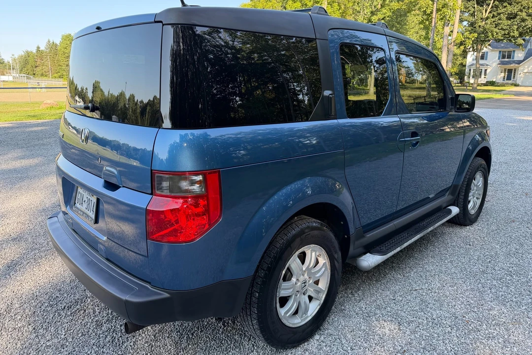 2007 Honda Element - Image 7 of 31