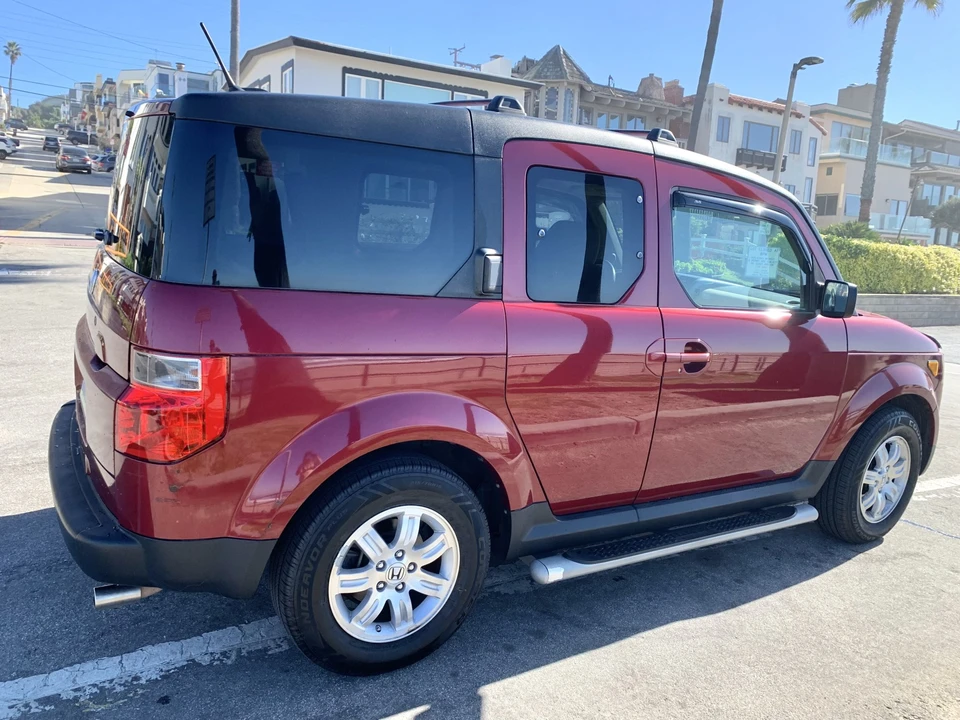 2007 Honda Element - Image 9 of 31