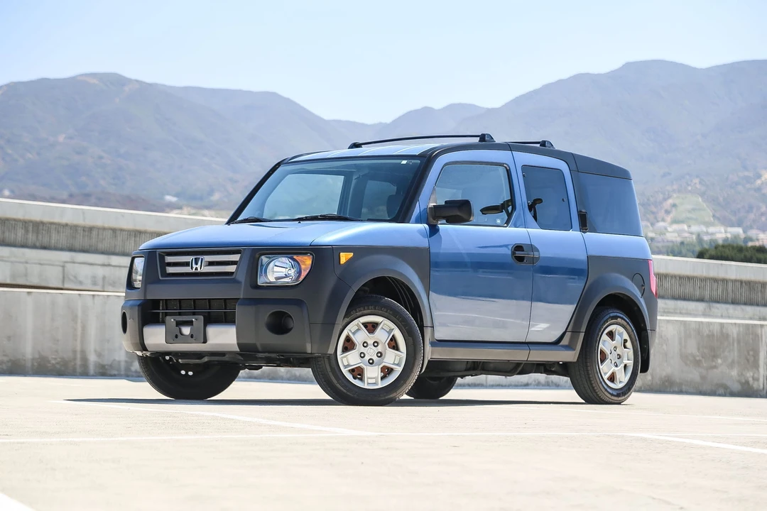 2007 Honda Element - Image 2 of 31