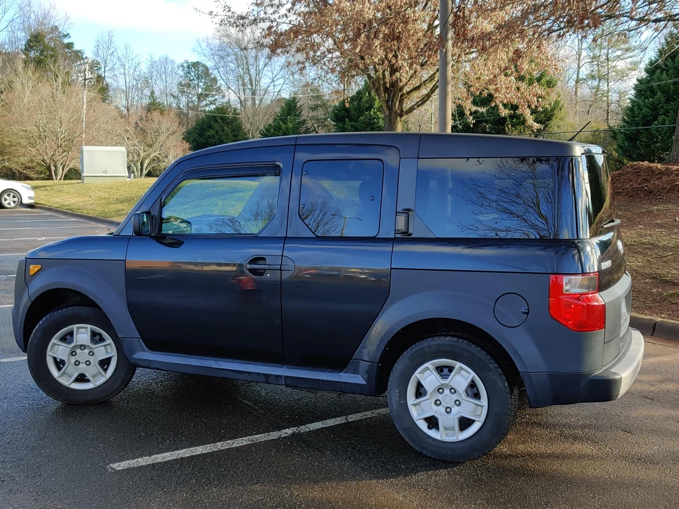 2007 Honda Element - Image 16 of 31
