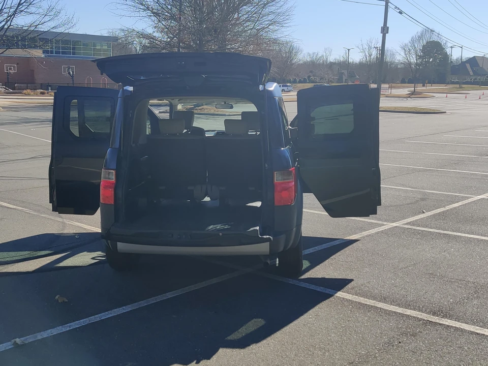 2007 Honda Element - Image 19 of 31