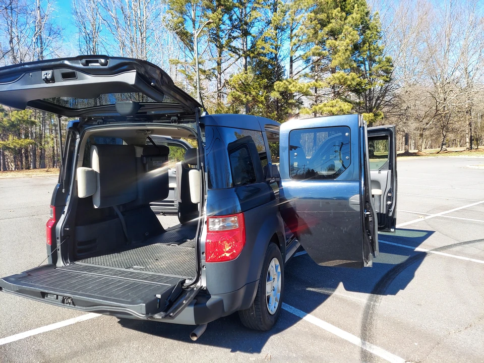 2007 Honda Element - Image 20 of 31