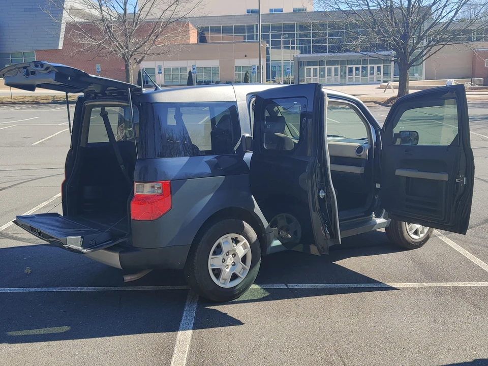 2007 Honda Element - Image 22 of 31