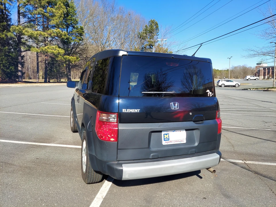 2007 Honda Element - Image 4 of 31