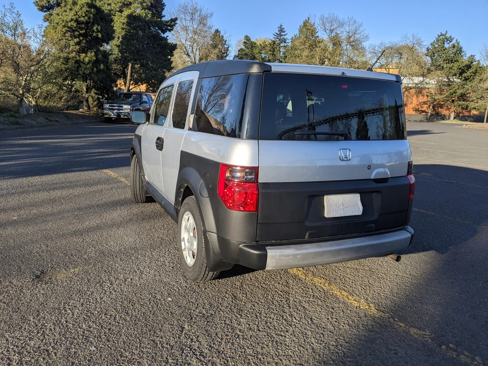 2007 Honda Element - Image 13 of 31