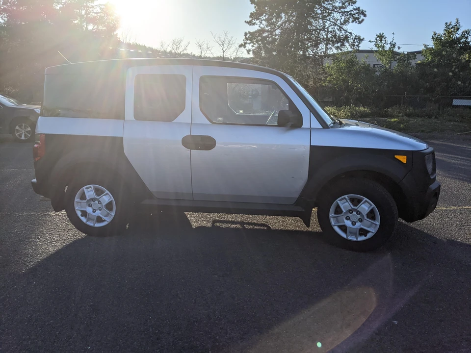 2007 Honda Element - Image 17 of 31