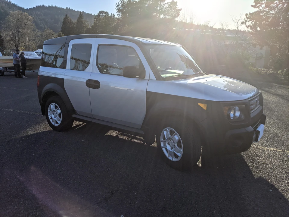 2007 Honda Element - Image 18 of 31