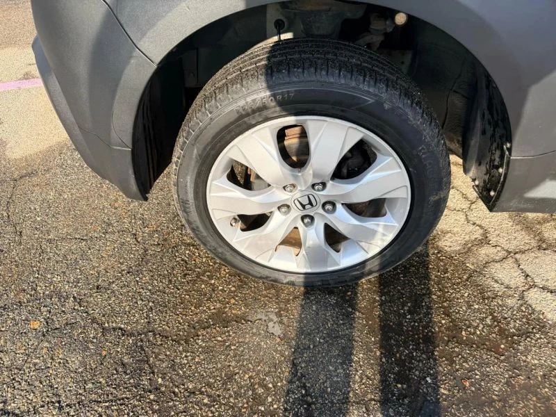 2007 Honda Element - Image 10 of 12